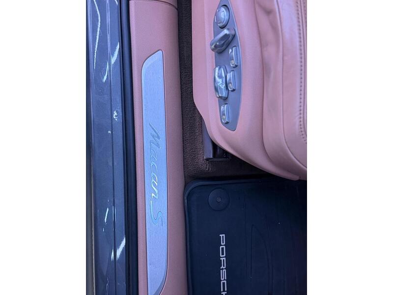 Porsche Macan 3.0 V6 S PDK 4WD Euro 6 (s/s) 5dr - U527