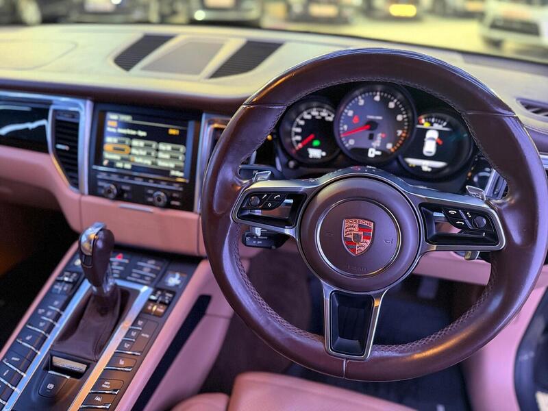 Porsche Macan 3.0 V6 S PDK 4WD Euro 6 (s/s) 5dr - U527