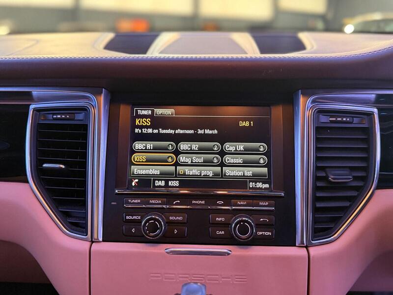 Porsche Macan 3.0 V6 S PDK 4WD Euro 6 (s/s) 5dr - U527