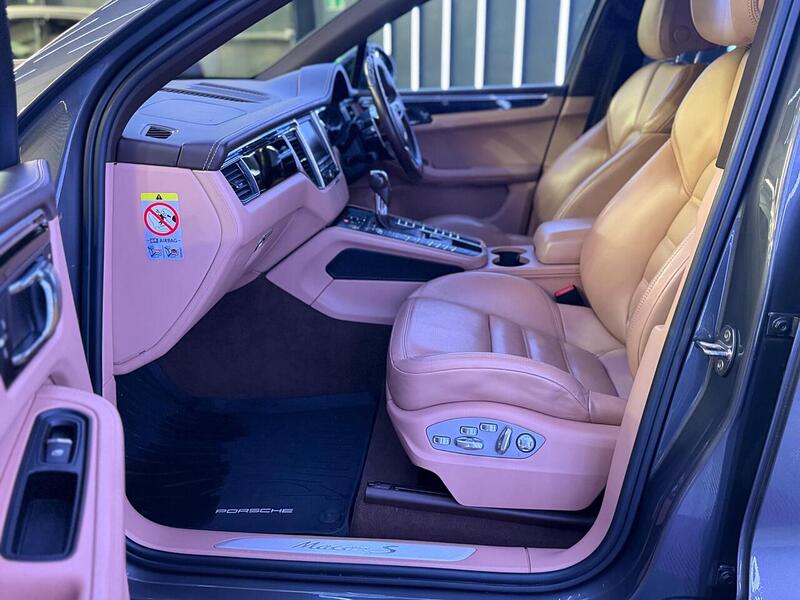 Porsche Macan 3.0 V6 S PDK 4WD Euro 6 (s/s) 5dr - U527