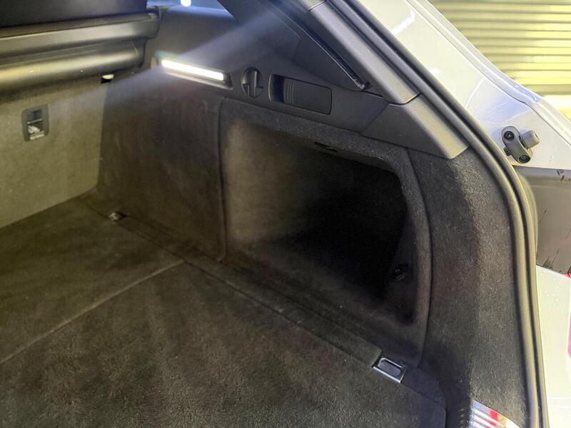 Audi A4 Avant 2.0 TDI 40 Black Edition S Tronic quattro Euro 6 (s/s) 5dr - U528