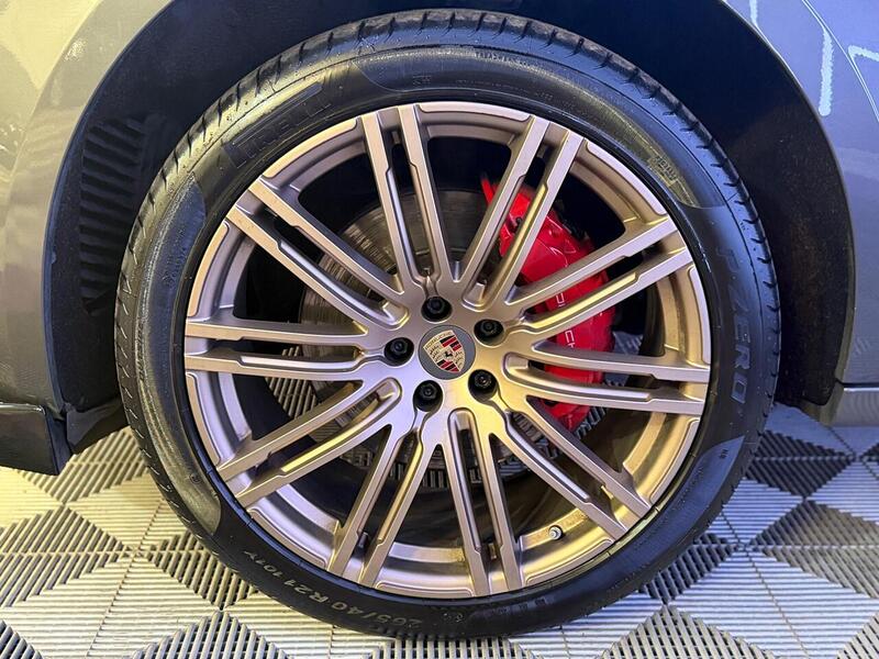 Porsche Macan 3.6T V6 Turbo PDK 4WD Euro 6 (s/s) 5dr - U531
