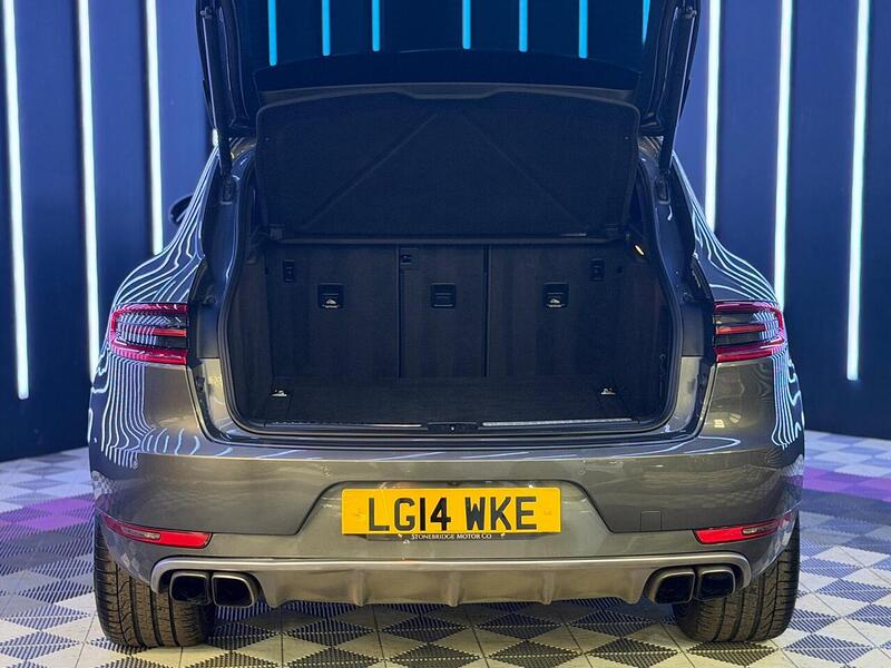 Porsche Macan 3.6T V6 Turbo PDK 4WD Euro 6 (s/s) 5dr - U531