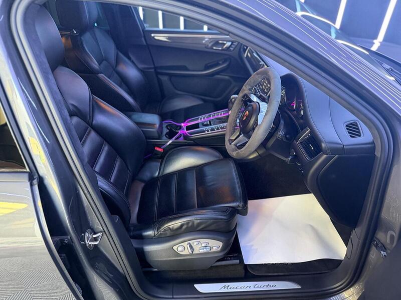 Porsche Macan 3.6T V6 Turbo PDK 4WD Euro 6 (s/s) 5dr - U531
