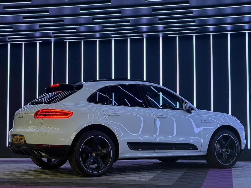 Porsche Macan 3.0 TD V6 S PDK 4WD Euro 6 (s/s) 5dr - U533