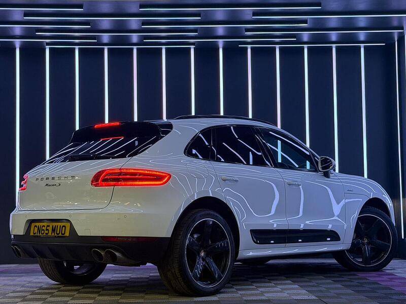 Porsche Macan 3.0 TD V6 S PDK 4WD Euro 6 (s/s) 5dr - U533