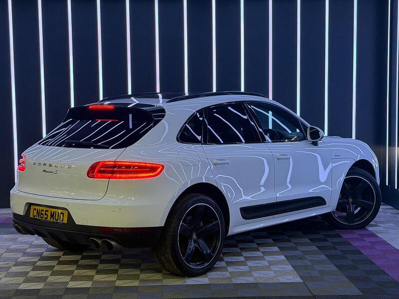 Porsche Macan 3.0 TD V6 S PDK 4WD Euro 6 (s/s) 5dr - U533
