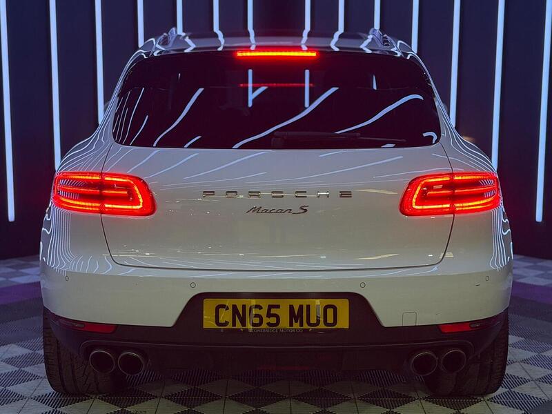 Porsche Macan 3.0 TD V6 S PDK 4WD Euro 6 (s/s) 5dr - U533