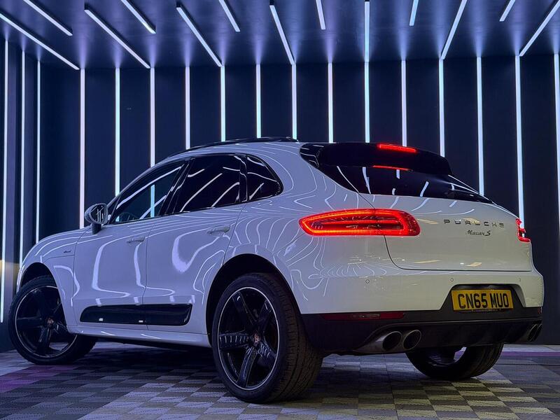 Porsche Macan 3.0 TD V6 S PDK 4WD Euro 6 (s/s) 5dr - U533