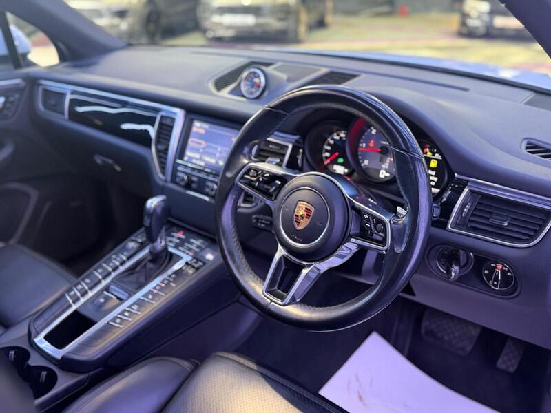 Porsche Macan 3.0 TD V6 S PDK 4WD Euro 6 (s/s) 5dr - U533
