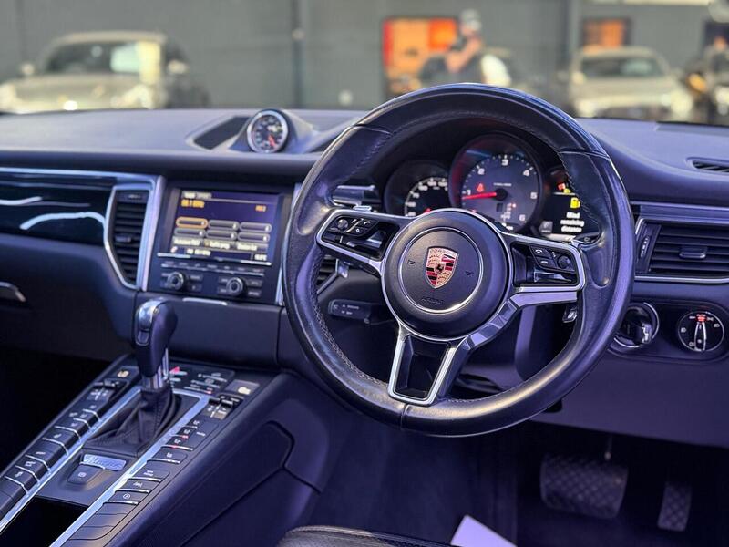 Porsche Macan 3.0 TD V6 S PDK 4WD Euro 6 (s/s) 5dr - U533