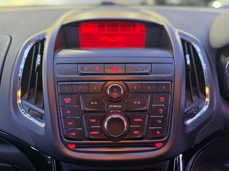 Vauxhall Zafira Tourer 1.4i Turbo SRi Auto Euro 6 5dr - U538