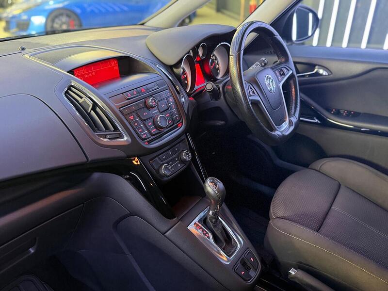 Vauxhall Zafira Tourer 1.4i Turbo SRi Auto Euro 6 5dr - U538