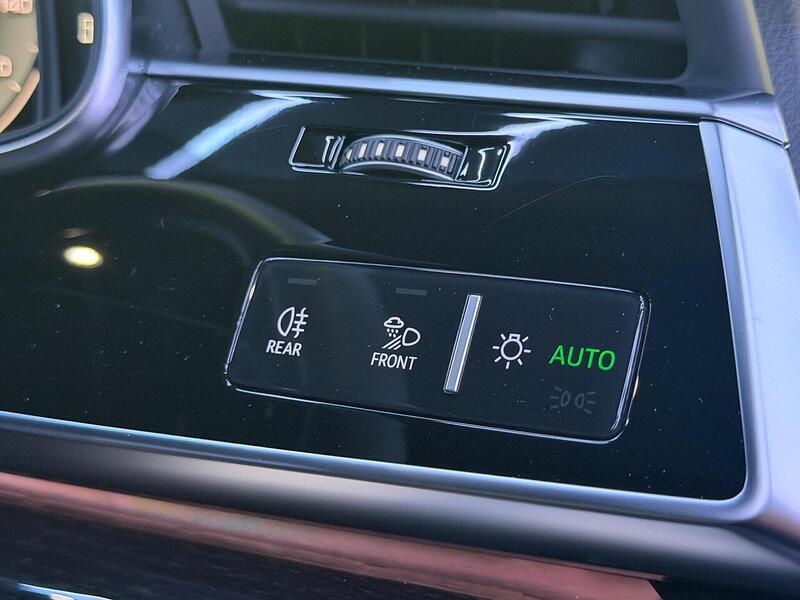 Audi Q8 3.0 TDI V6 50 Black Edition Tiptronic quattro Euro 6 (s/s) 5dr - U547