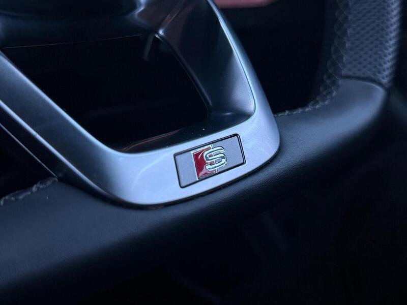 Audi Q8 3.0 TDI V6 50 Black Edition Tiptronic quattro Euro 6 (s/s) 5dr - U547