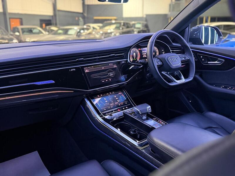 Audi Q8 3.0 TDI V6 50 Black Edition Tiptronic quattro Euro 6 (s/s) 5dr - U547