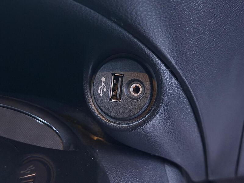 Nissan Juke 1.6 DIG-T Nismo RS Euro 6 5dr - U556