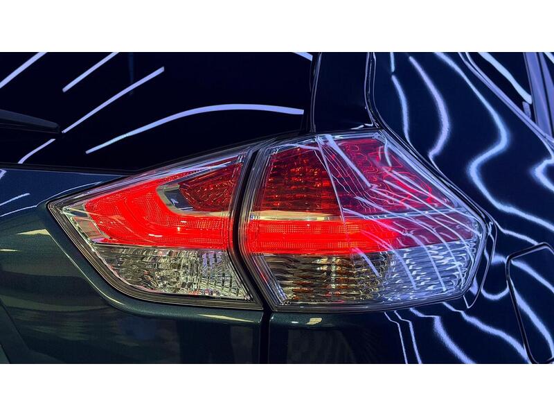 Nissan X-Trail 1.6 dCi Tekna XTRON Euro 6 (s/s) 5dr - U559