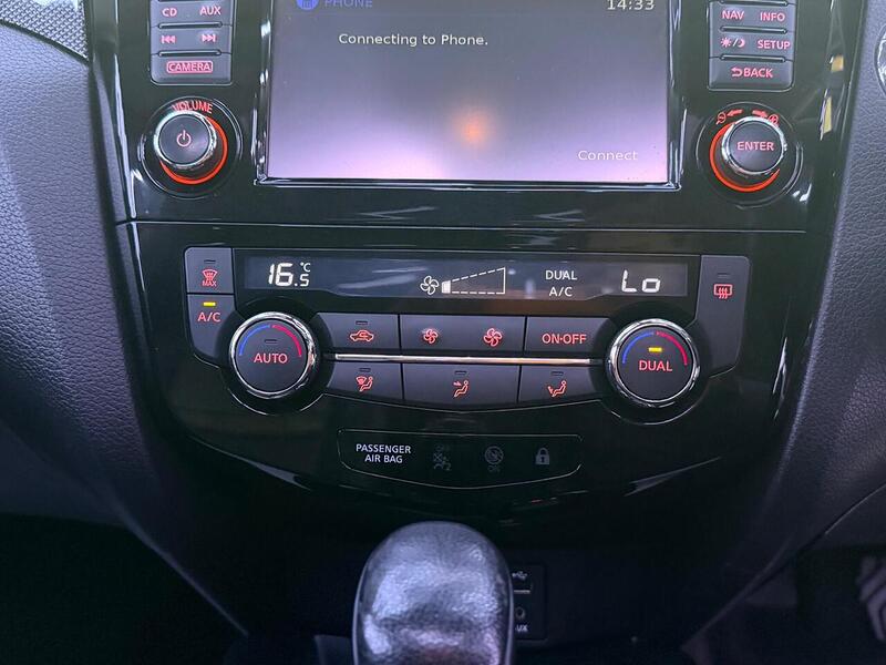 Nissan X-Trail 1.6 dCi Tekna XTRON Euro 6 (s/s) 5dr - U559