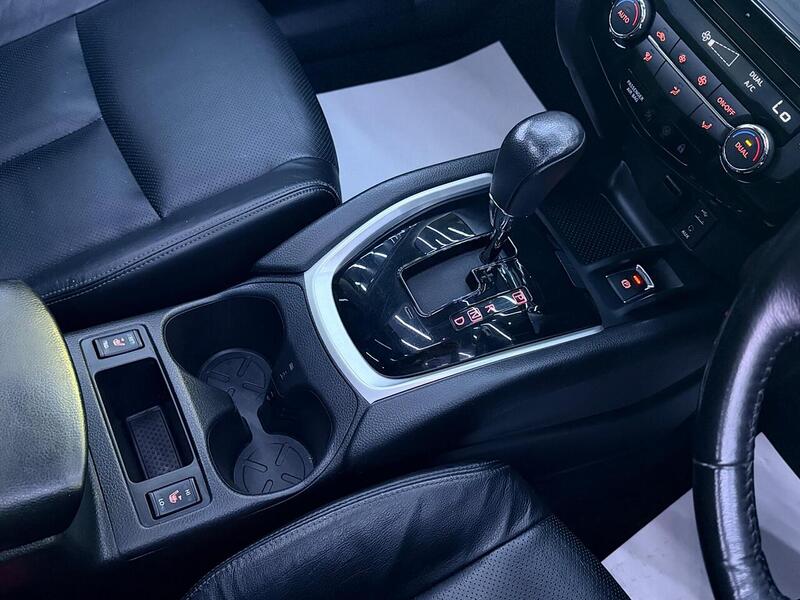 Nissan X-Trail 1.6 dCi Tekna XTRON Euro 6 (s/s) 5dr - U559