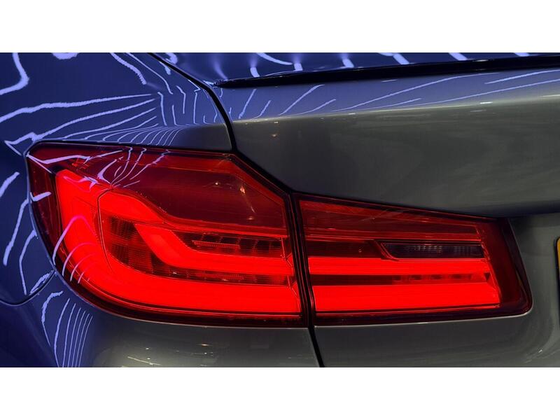 BMW M5 4.4i V8 Competition Steptronic xDrive Euro 6 (s/s) 4dr - U564