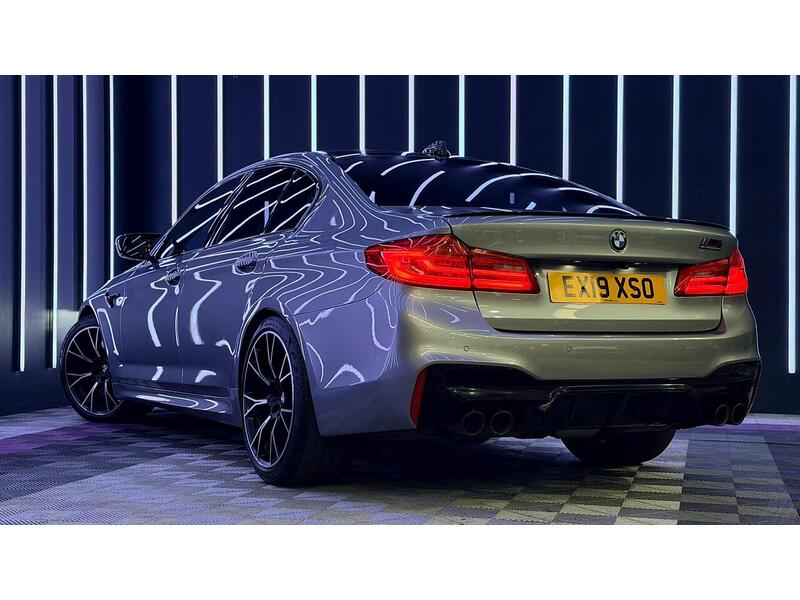 BMW M5 4.4i V8 Competition Steptronic xDrive Euro 6 (s/s) 4dr - U564