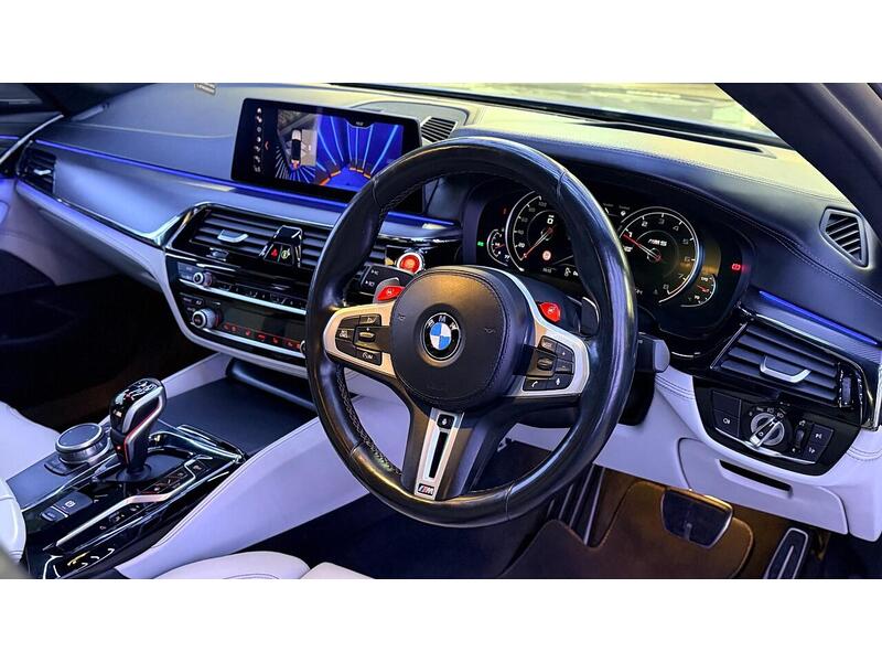 BMW M5 4.4i V8 Competition Steptronic xDrive Euro 6 (s/s) 4dr - U564