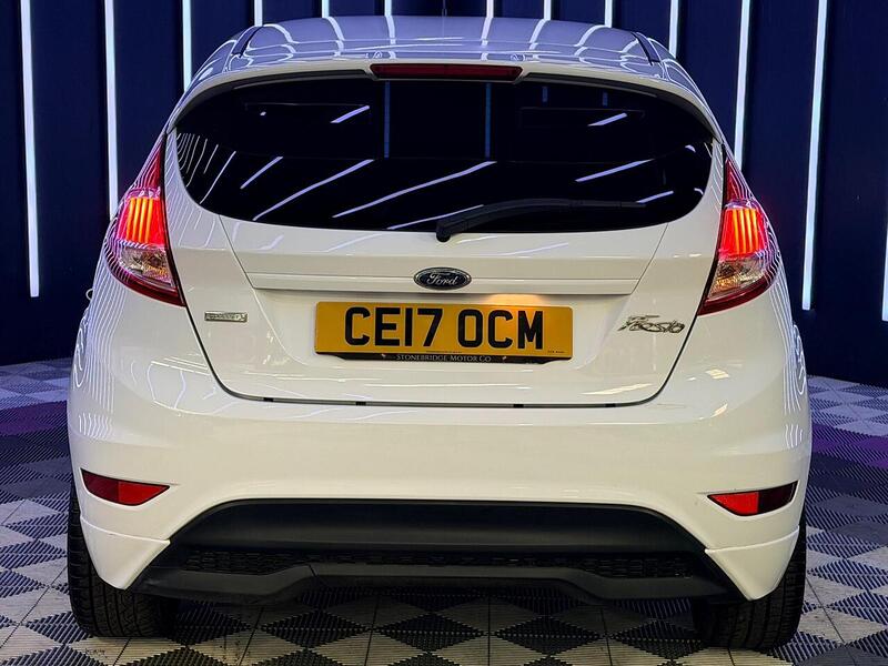Ford Fiesta 1.0T EcoBoost ST-Line Euro 6 (s/s) 3dr - U568