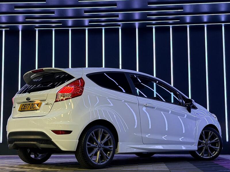 Ford Fiesta 1.0T EcoBoost ST-Line Euro 6 (s/s) 3dr - U568