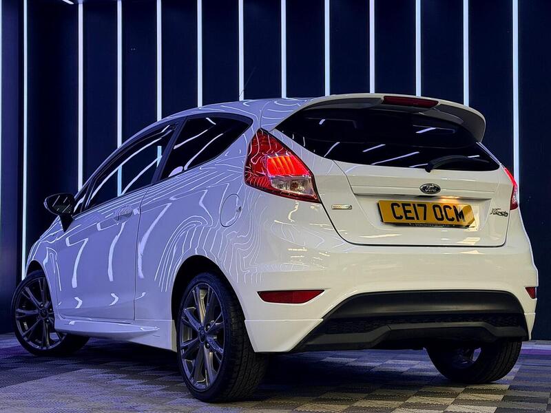Ford Fiesta 1.0T EcoBoost ST-Line Euro 6 (s/s) 3dr - U568