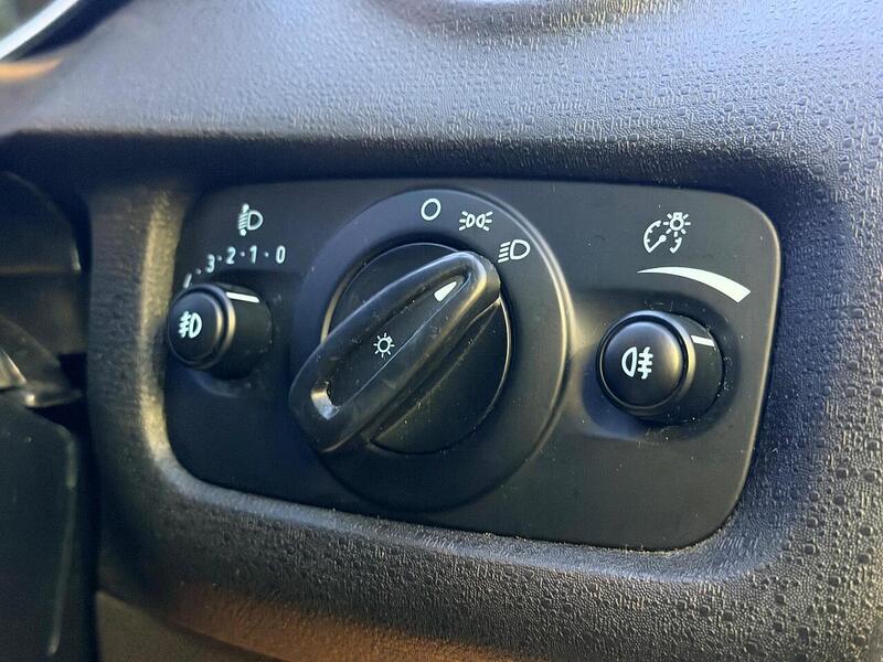 Ford Fiesta 1.0T EcoBoost ST-Line Euro 6 (s/s) 3dr - U568