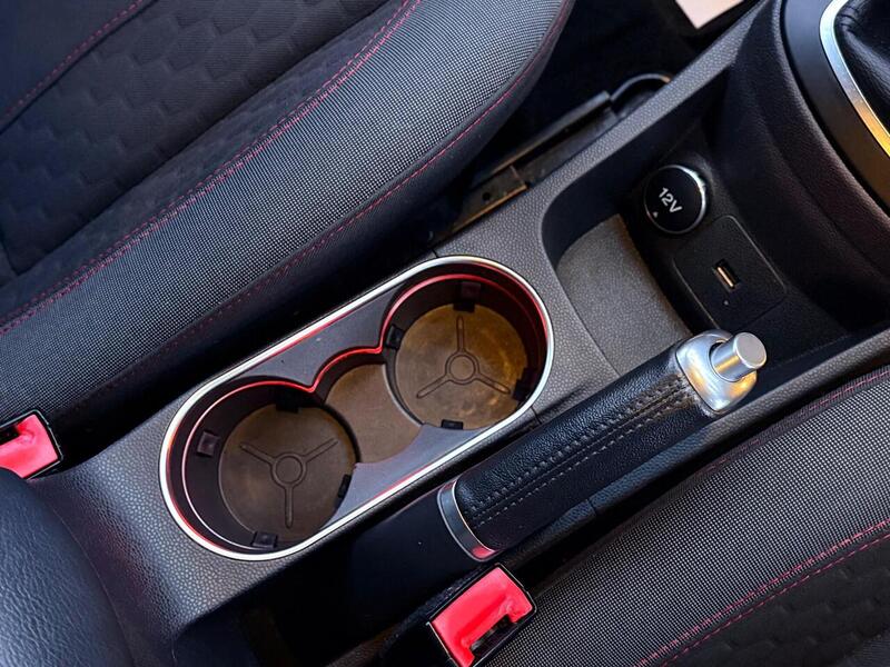 Ford Fiesta 1.0T EcoBoost ST-Line Euro 6 (s/s) 3dr - U568