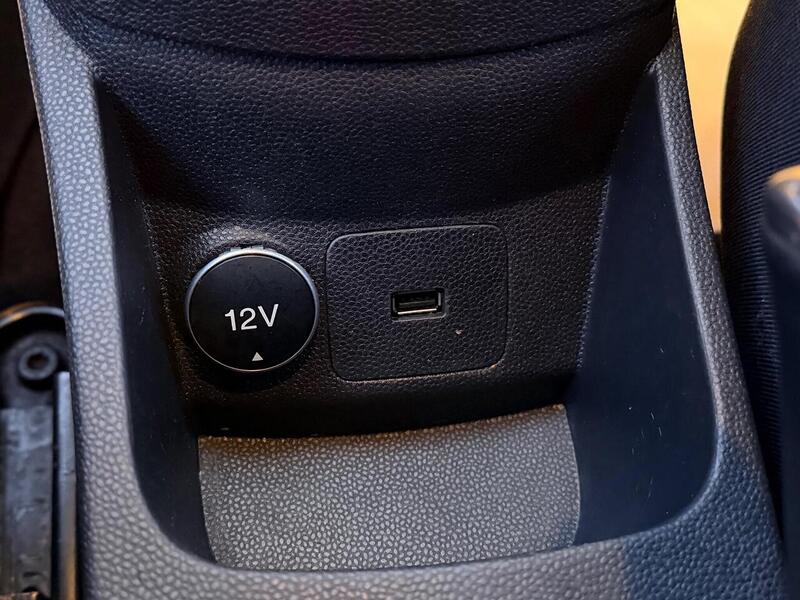 Ford Fiesta 1.0T EcoBoost ST-Line Euro 6 (s/s) 3dr - U568