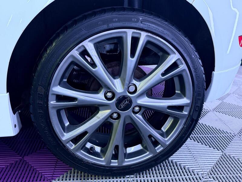 Ford Fiesta 1.0T EcoBoost ST-Line Euro 6 (s/s) 3dr - U568