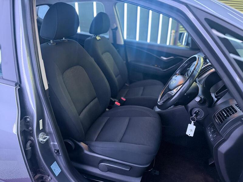 Hyundai ix20 1.6 Active Auto Euro 5 5dr - U574