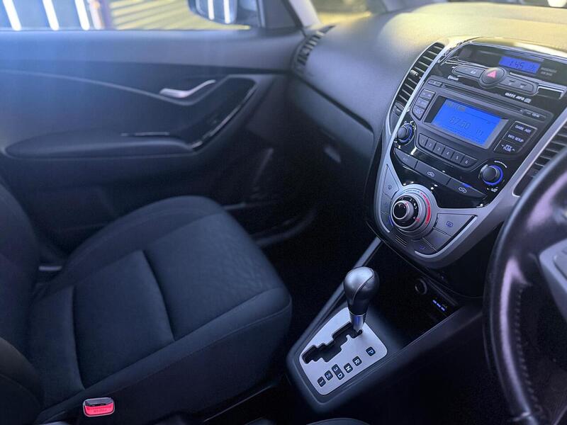 Hyundai ix20 1.6 Active Auto Euro 5 5dr - U574