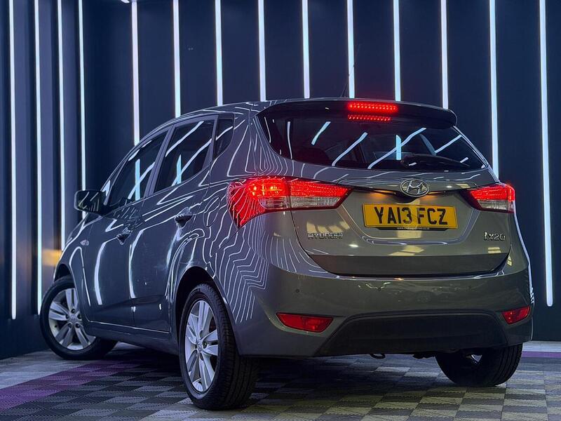 Hyundai ix20 1.6 Active Auto Euro 5 5dr - U574
