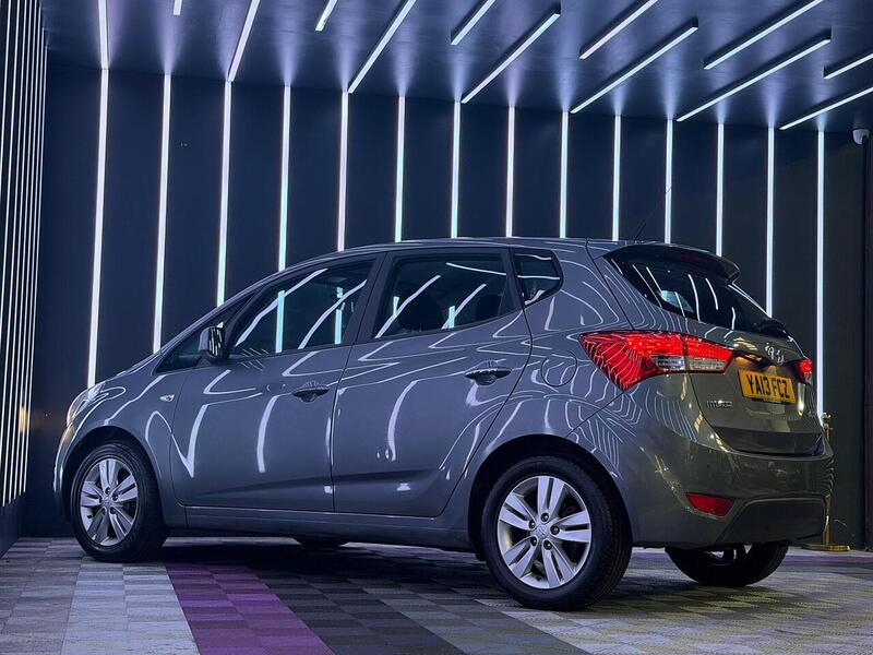 Hyundai ix20 1.6 Active Auto Euro 5 5dr - U574