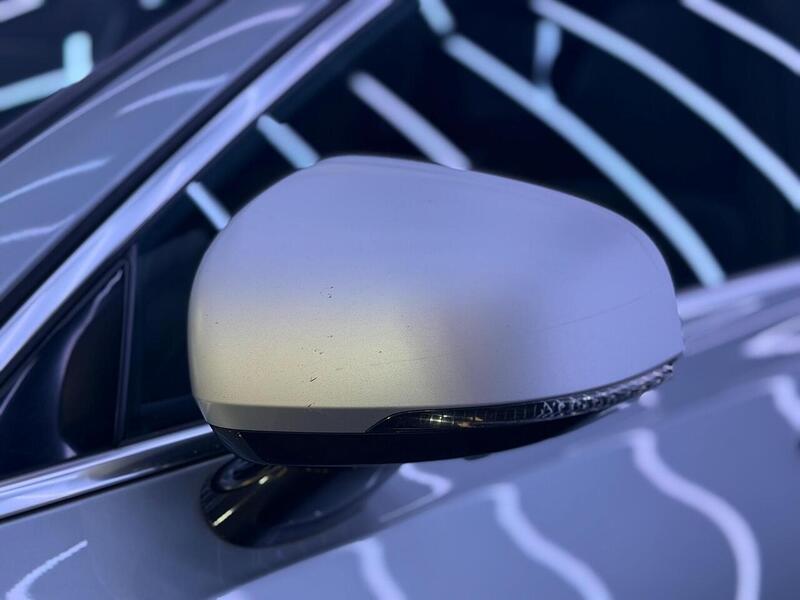Volvo V90 2.0 D5 PowerPulse R-Design Pro Auto AWD Euro 6 (s/s) 5dr - U575