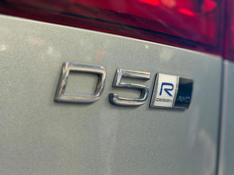 Volvo V90 2.0 D5 PowerPulse R-Design Pro Auto AWD Euro 6 (s/s) 5dr - U575