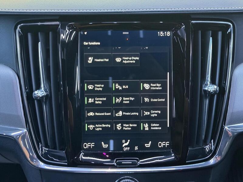 Volvo V90 2.0 D5 PowerPulse R-Design Pro Auto AWD Euro 6 (s/s) 5dr - U575