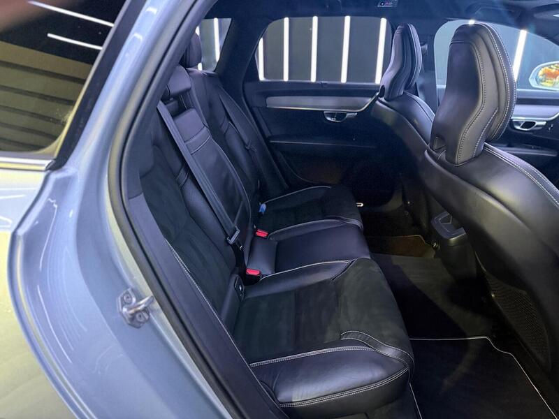 Volvo V90 2.0 D5 PowerPulse R-Design Pro Auto AWD Euro 6 (s/s) 5dr - U575
