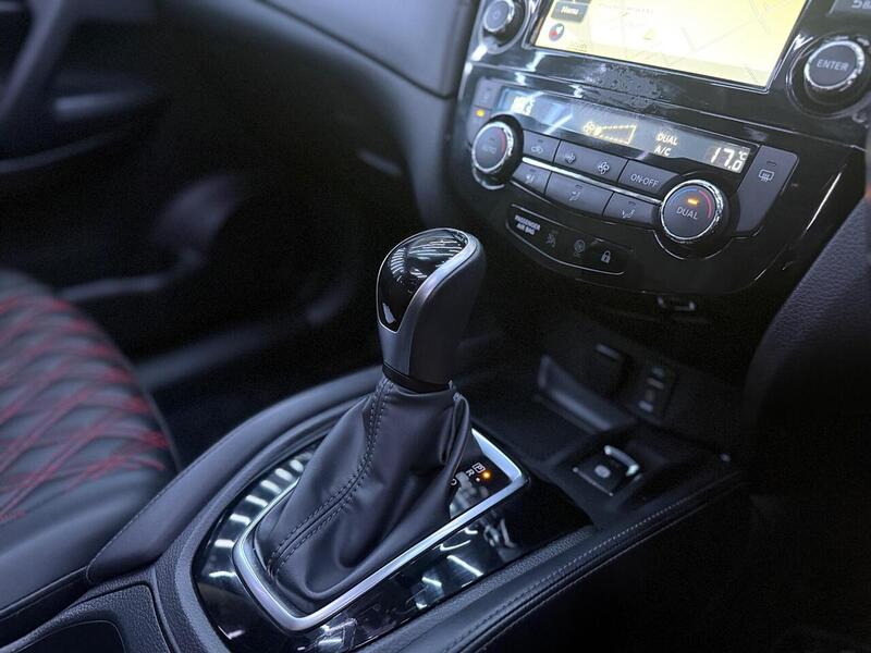 Nissan X-Trail 1.7 dCi N-Connecta CVT Euro 6 (s/s) 5dr - U576