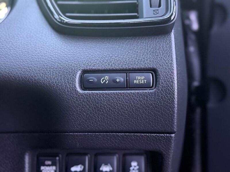 Nissan X-Trail 1.7 dCi N-Connecta CVT Euro 6 (s/s) 5dr - U576