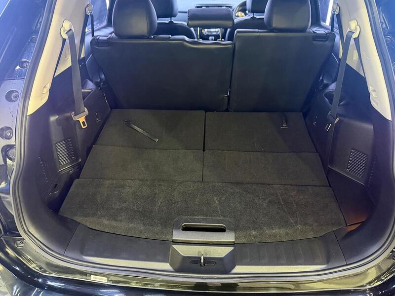 Nissan X-Trail 1.7 dCi N-Connecta CVT Euro 6 (s/s) 5dr - U576
