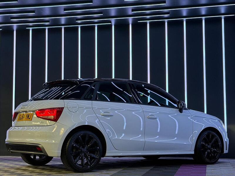 Audi A1 1.6 TDI S line Style Edition Sportback Euro 5 (s/s) 5dr - U579