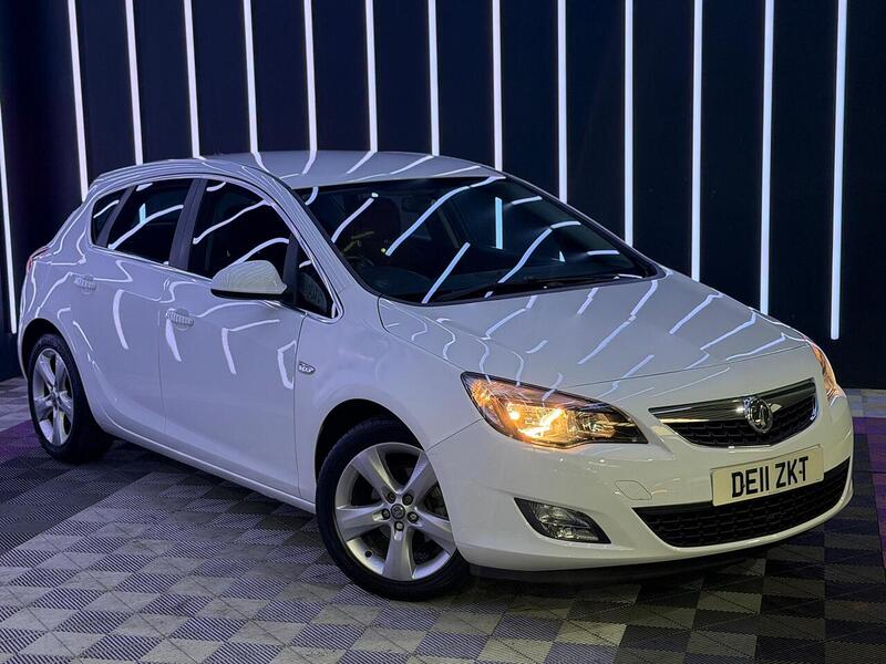 Vauxhall Astra 1.6 16v SRi Auto Euro 5 5dr - U581