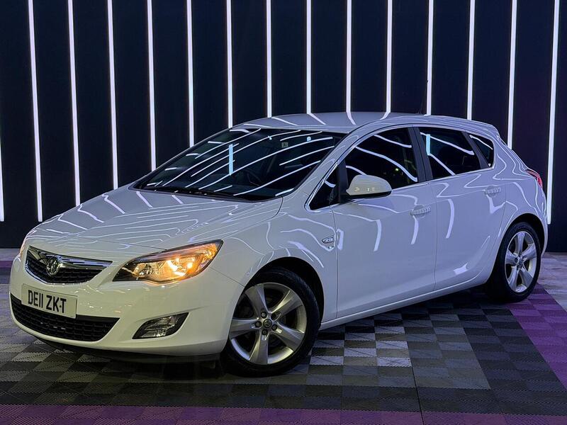 Vauxhall Astra 1.6 16v SRi Auto Euro 5 5dr - U581