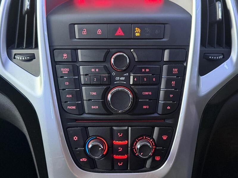 Vauxhall Astra 1.6 16v SRi Auto Euro 5 5dr - U581