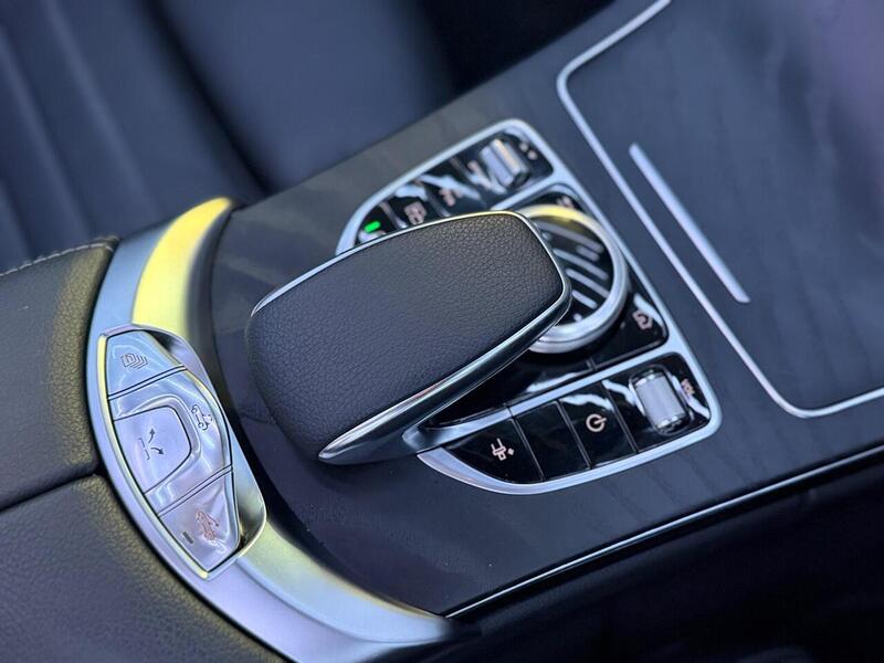 Mercedes-Benz C Class 1.5 C200 MHEV AMG Line Cabriolet G-Tronic+ Euro 6 (s/s) 2dr - U582
